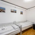Aldars Urban Trio Suite No.6 3*
